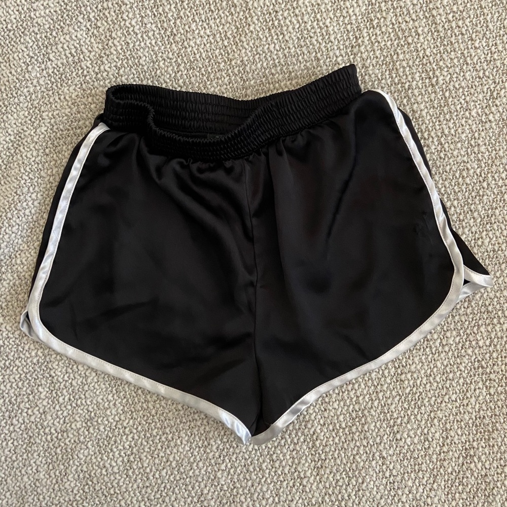 WILD FABLE ACTIVE SHORTS